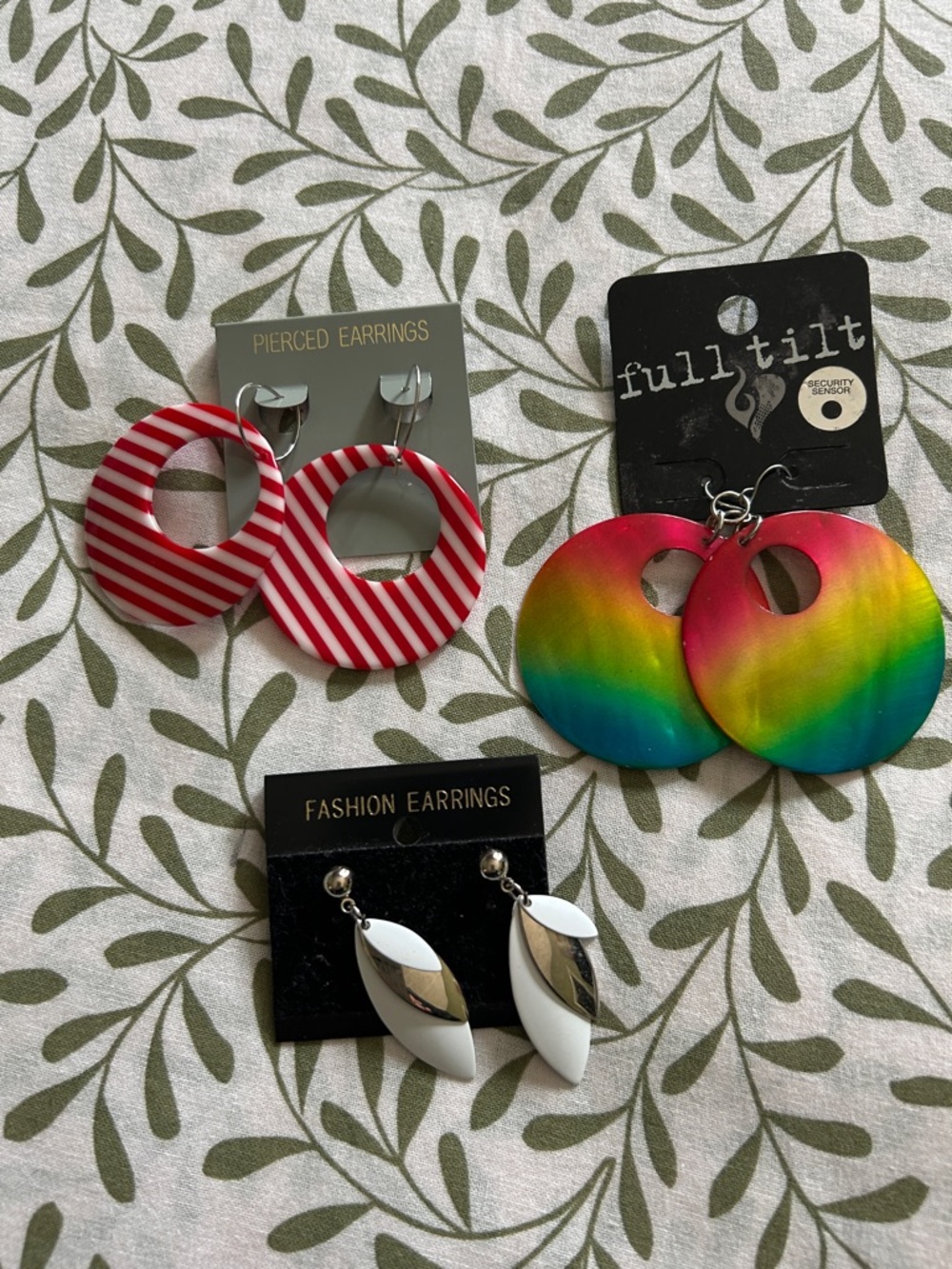 Full Tilt Rainbow Gradient Round Hoop Earrings